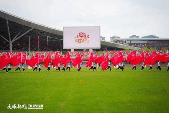 俄罗斯女神和炎热的一天