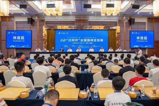 依依成人综合网