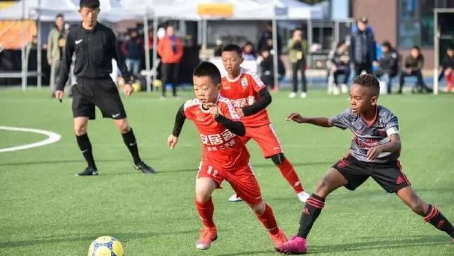 黑丝tk vk