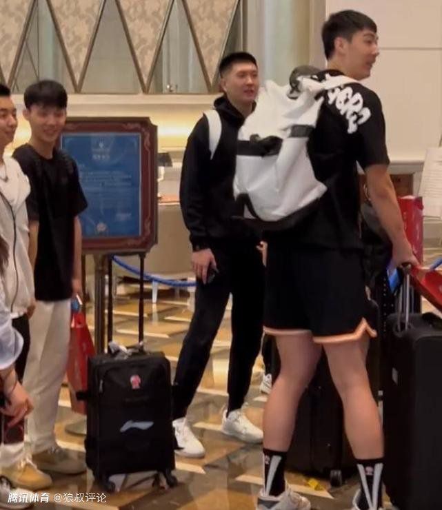 男男下药顶撞喘嗯啊h男男视频