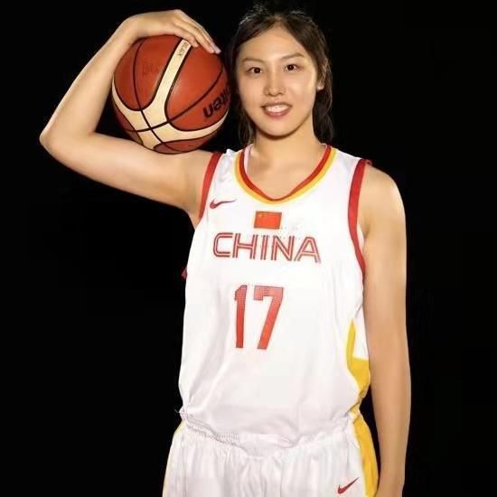 和自己家狗狗c了一天视频
